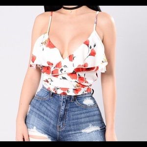 Fashion Nova California Poppy Top✨